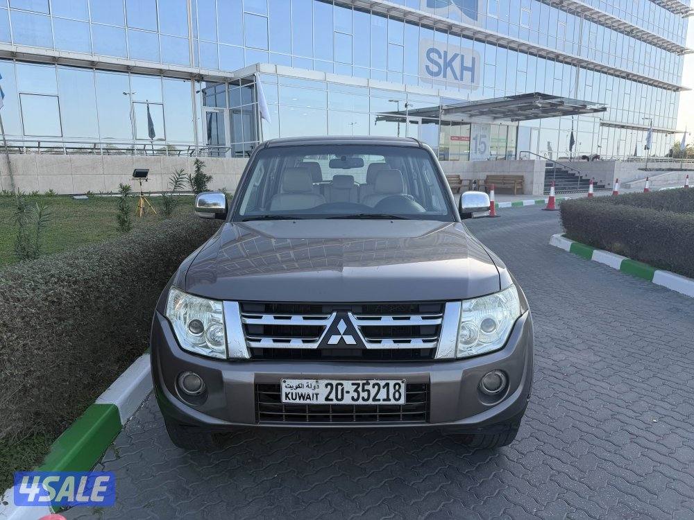 للبيع باجيرو موديل 2014 بحالة الوكالة3