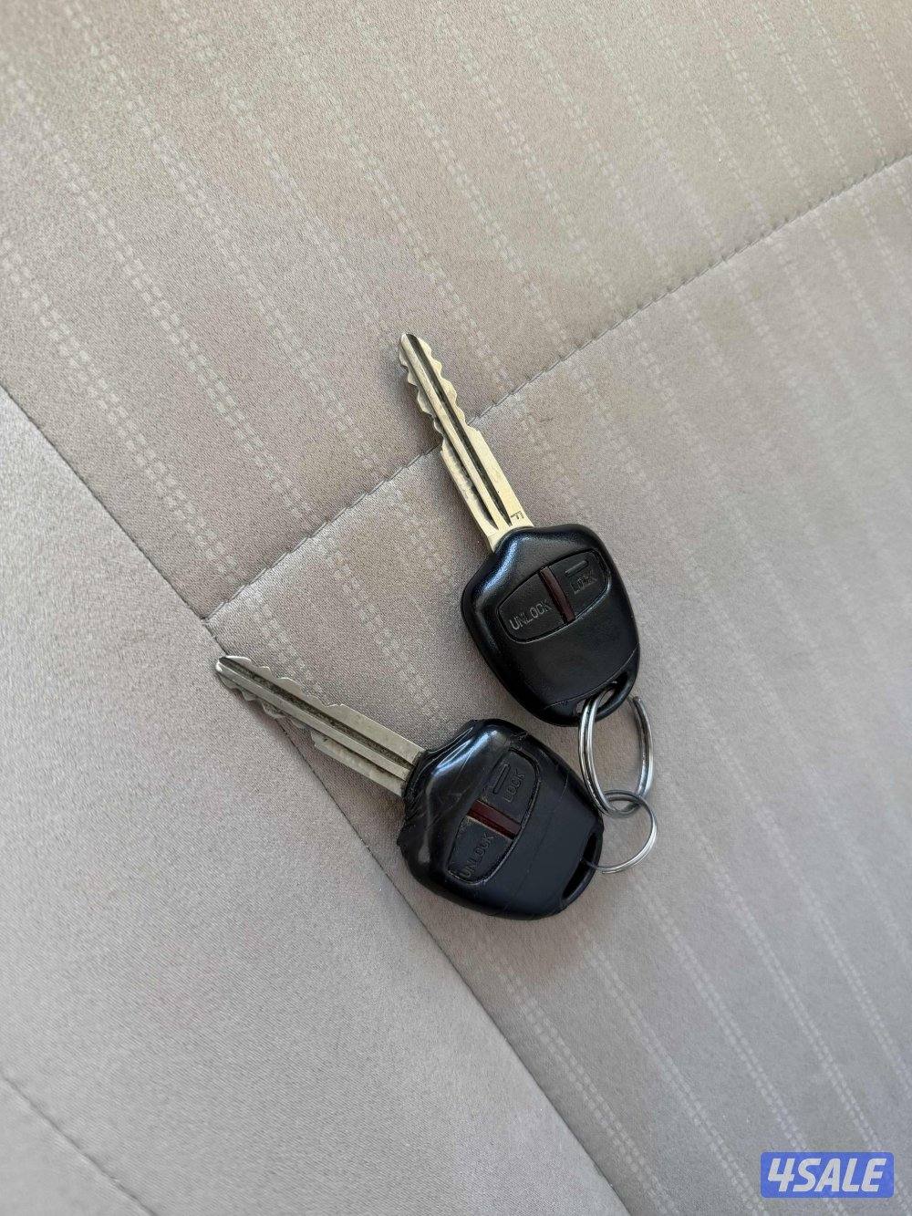 للبيع باجيرو موديل 2014 بحالة الوكالة10