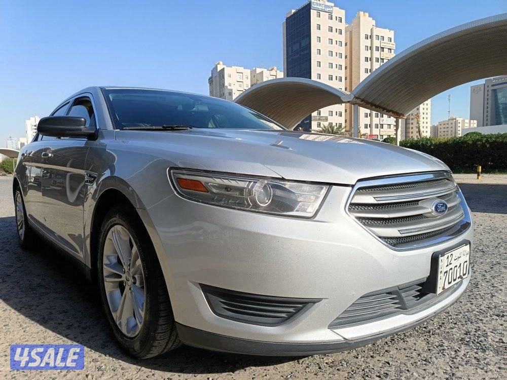 فورد تورس 2013الغانم بحاله ممتازه سيرفس وصبغ وكاله3