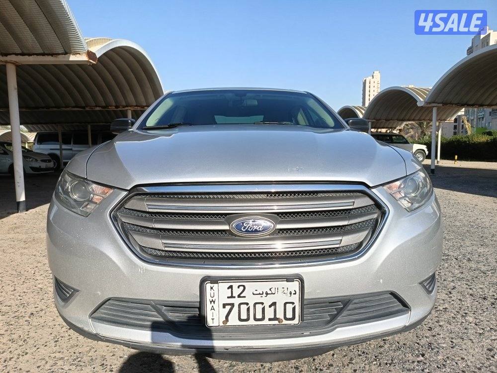 فورد تورس 2013الغانم بحاله ممتازه سيرفس وصبغ وكاله9