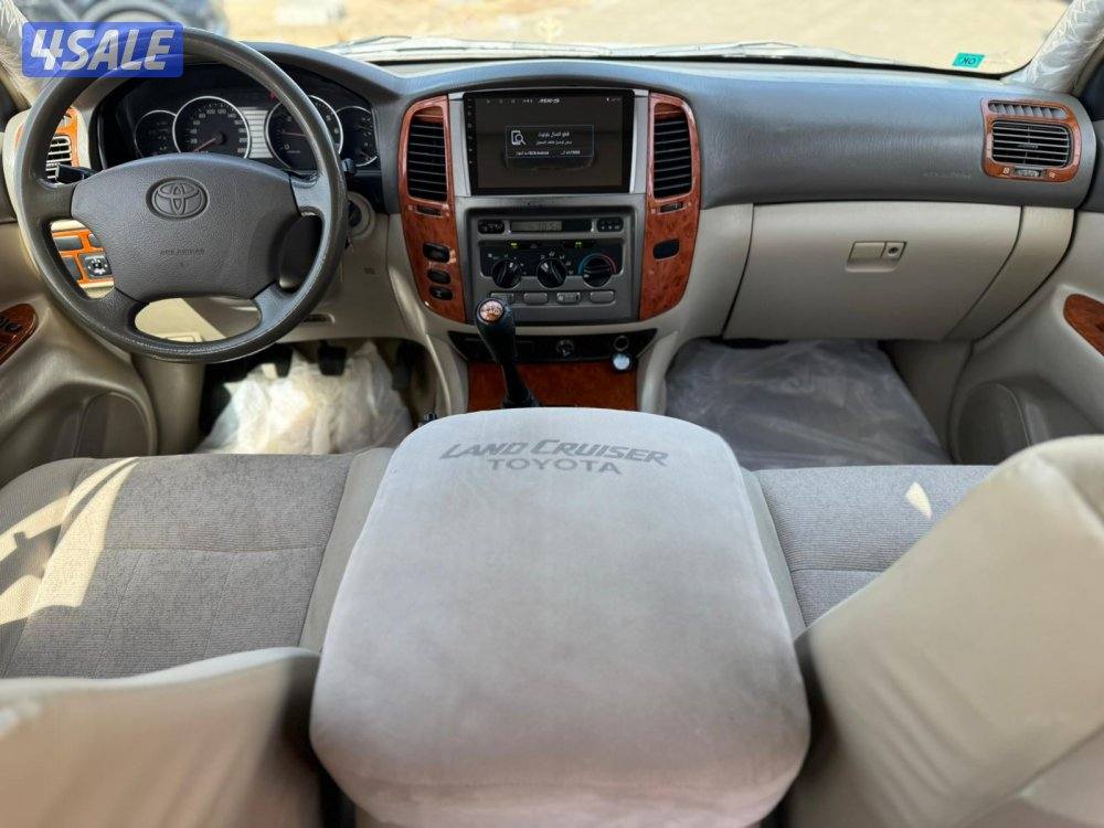 تويوتا لاند كروزر GX.R -V6 موديل 2004 ماشى 407.000 k.m  وارد الساير .6