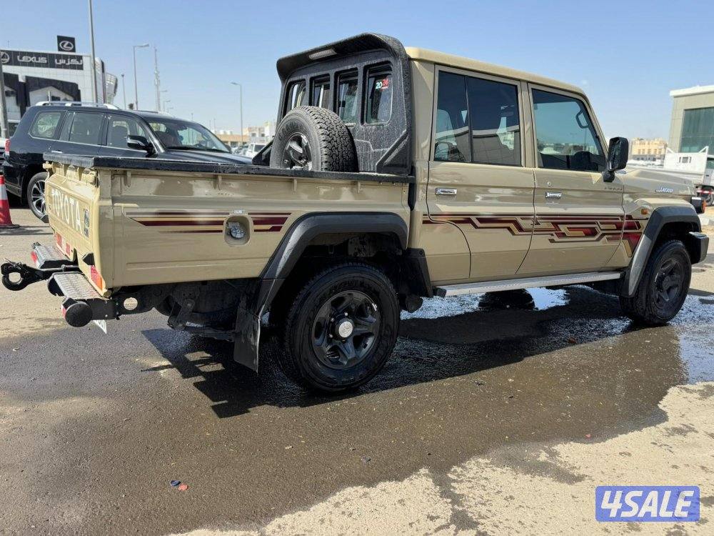 لاند كروزر شاص LX .V6 موديل 2024 ماشي 27.000 K.D وارد الساير3