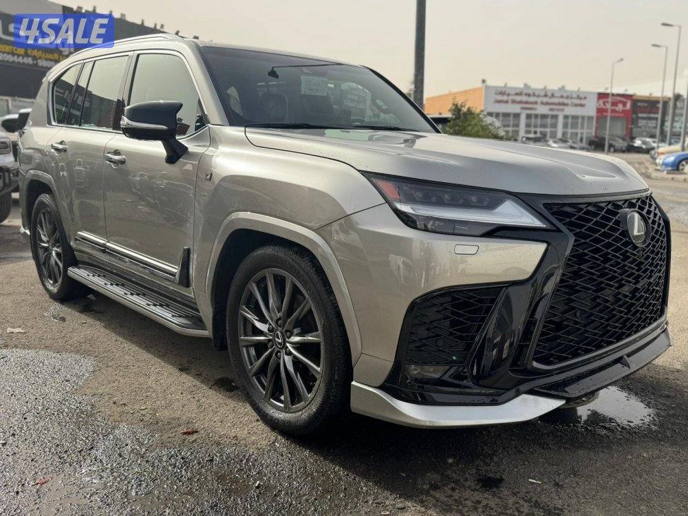لكزس F.SPORT LX600 twin turbo.V6 موديل 2024  ماشى 45.000 k.m1