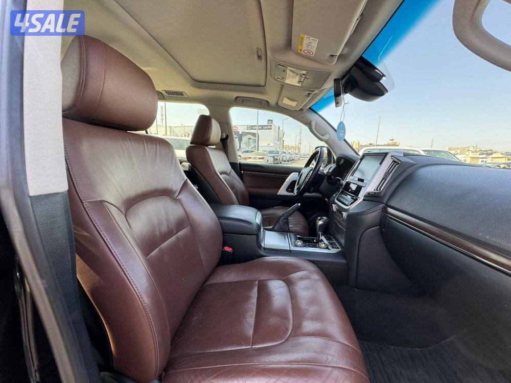 لاند كروزر VX.R -قراند تورينق S موديل 2021 ماشى 162.000 k.m5