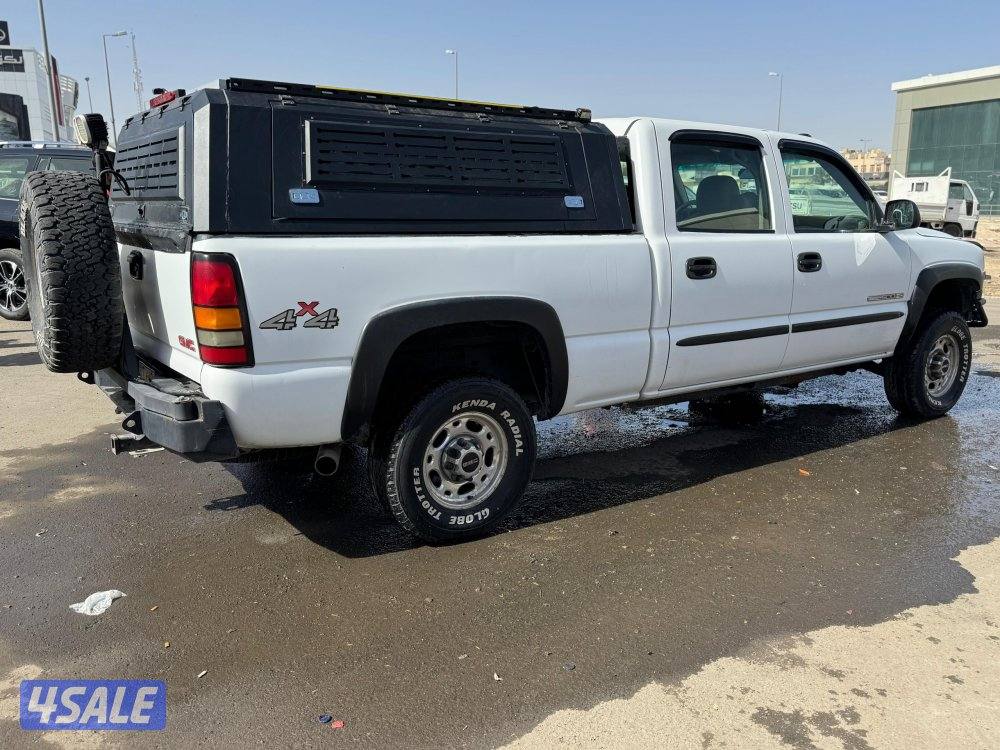 2500 HD سيرا GMC
موديل 2006
ماشى 180.000 k.m
وارد الخليج .اصباغ متفر2