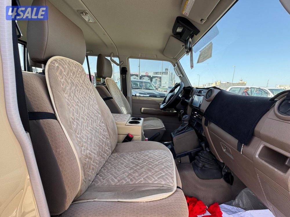 2500 HD سيرا GMC
موديل 2006
ماشى 180.000 k.m
وارد الخليج .اصباغ متفر5