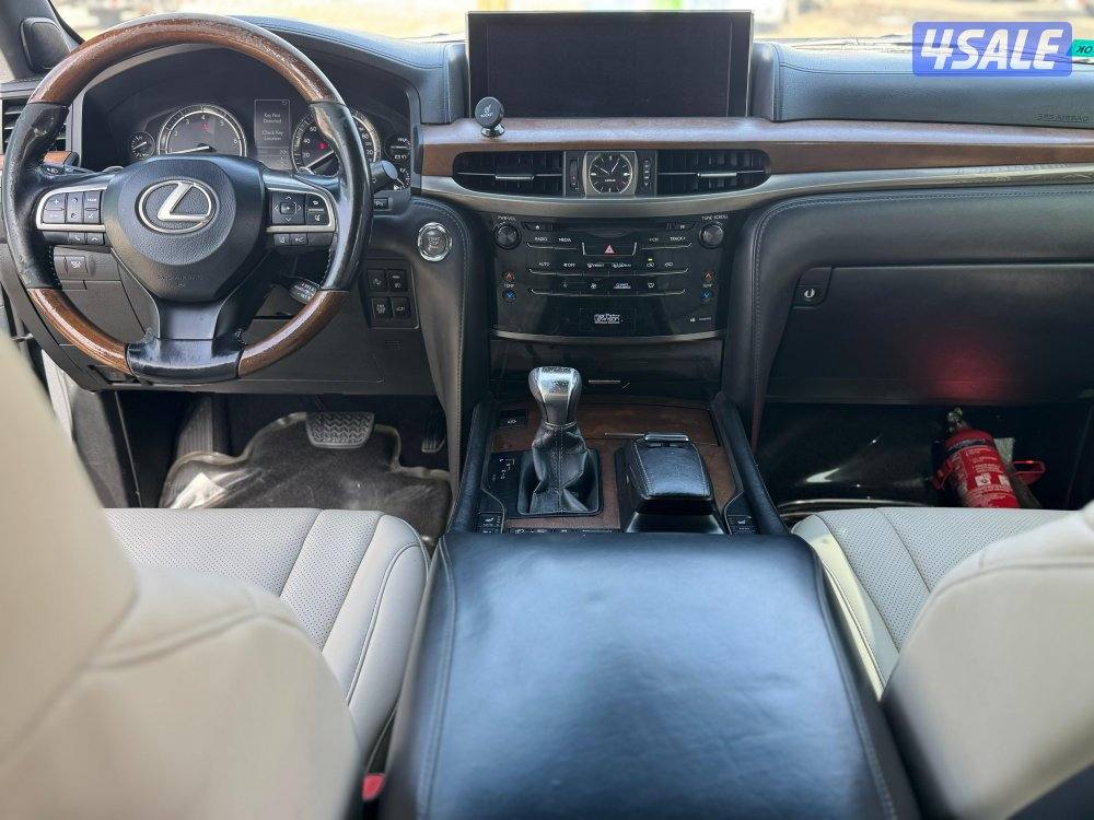 لكزس LX570 درجه اولى
موديل 2016
ماشى 326.000 k.m
وارد الخليج .7