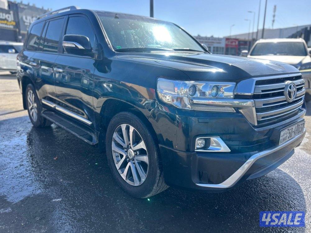 تويوتا لاند كروزر GX.R-V8
موديل 2018
ماشى 270.000 k.m
وارد الساير1