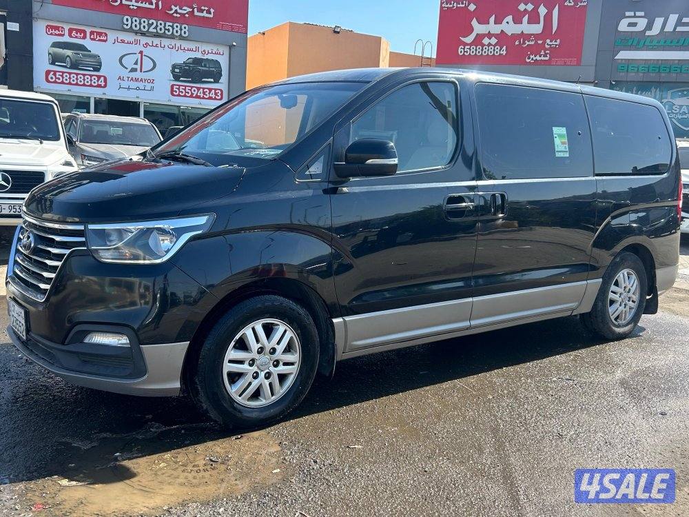 هيونداى  H1
موديل 2020
ماشى 240.000 k.m 
واردالكويت.صبغ وكالة0