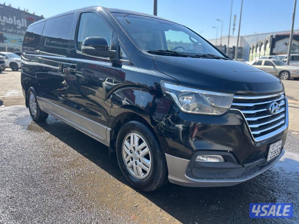 هيونداى  H1
موديل 2020
ماشى 240.000 k.m 
واردالكويت.صبغ وكالة1