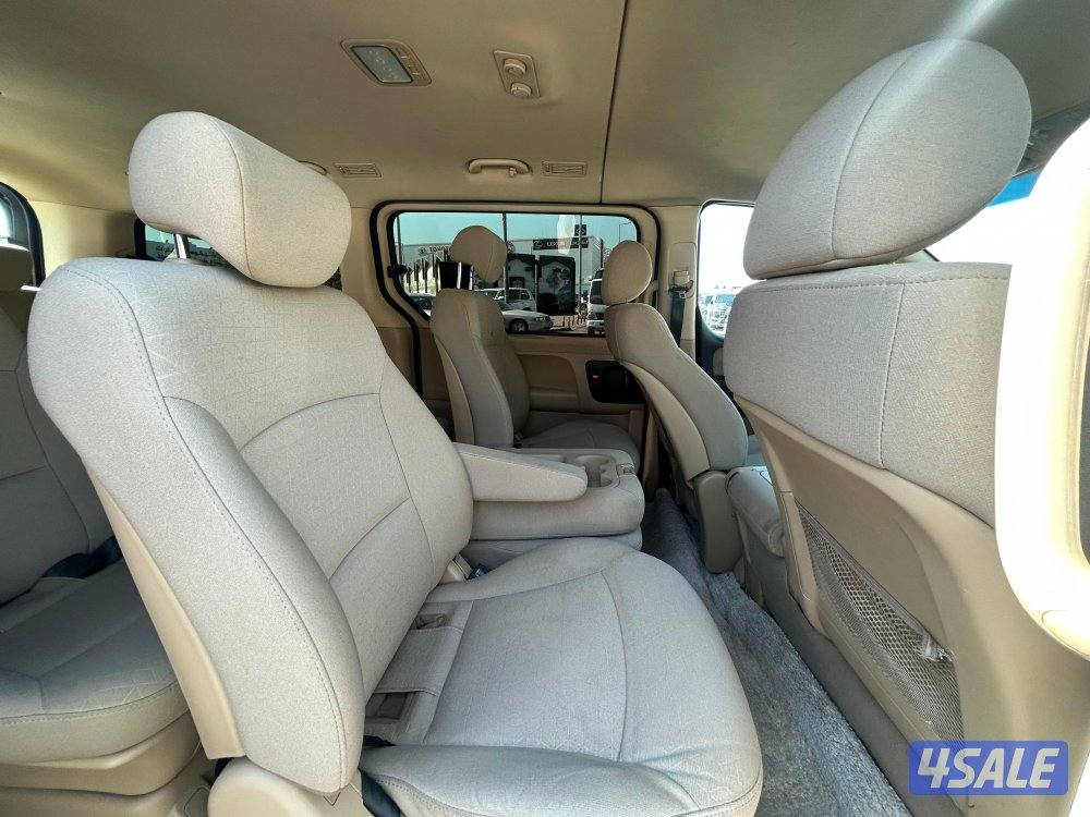 هيونداى  H1
موديل 2020
ماشى 240.000 k.m 
واردالكويت.صبغ وكالة5