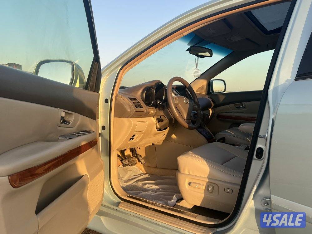 للبيع جيب لكزس RX3306