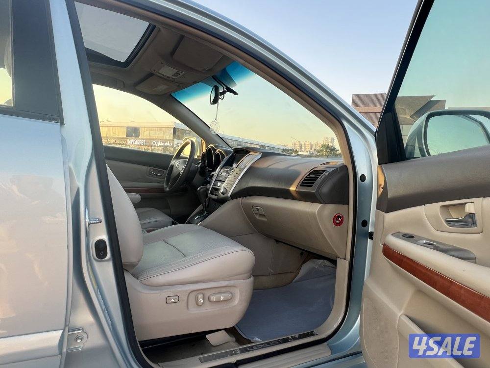 للبيع جيب لكزس RX3307