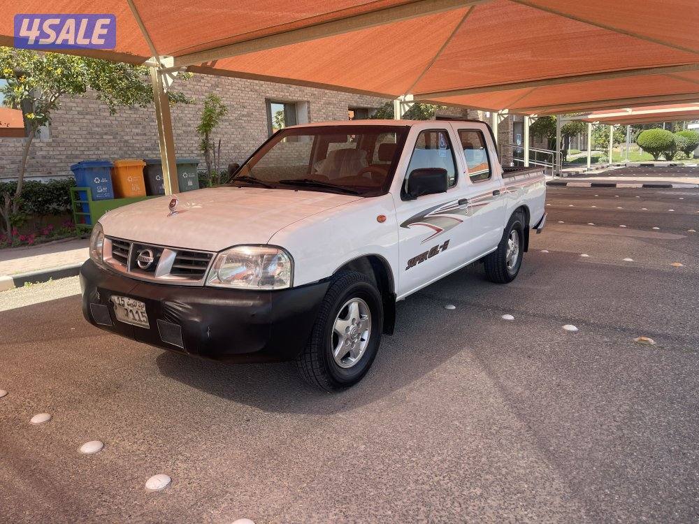 للبيع عربانه نيسان ٢٠١٦ بحاله نادره ماشي ١٦٠2