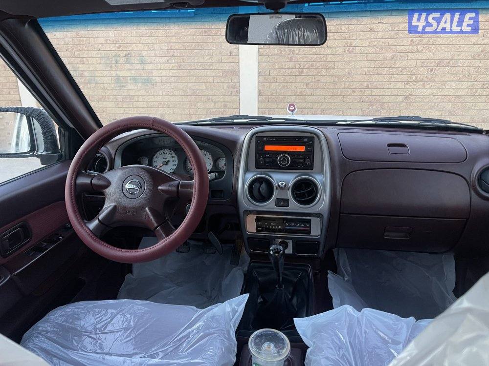 للبيع عربانه نيسان ٢٠١٦ بحاله نادره ماشي ١٦٠13