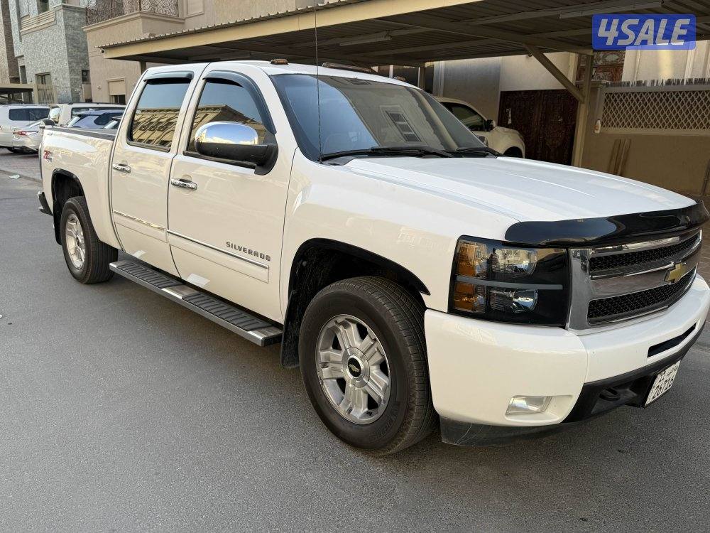 وانيت Z71 غمارتين دبل بحالة الوكاله وارد الغانم1