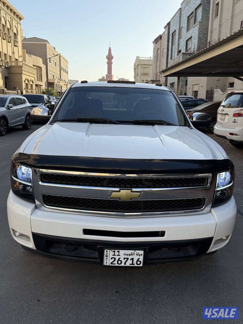 وانيت Z71 غمارتين دبل بحالة الوكاله وارد الغانم3