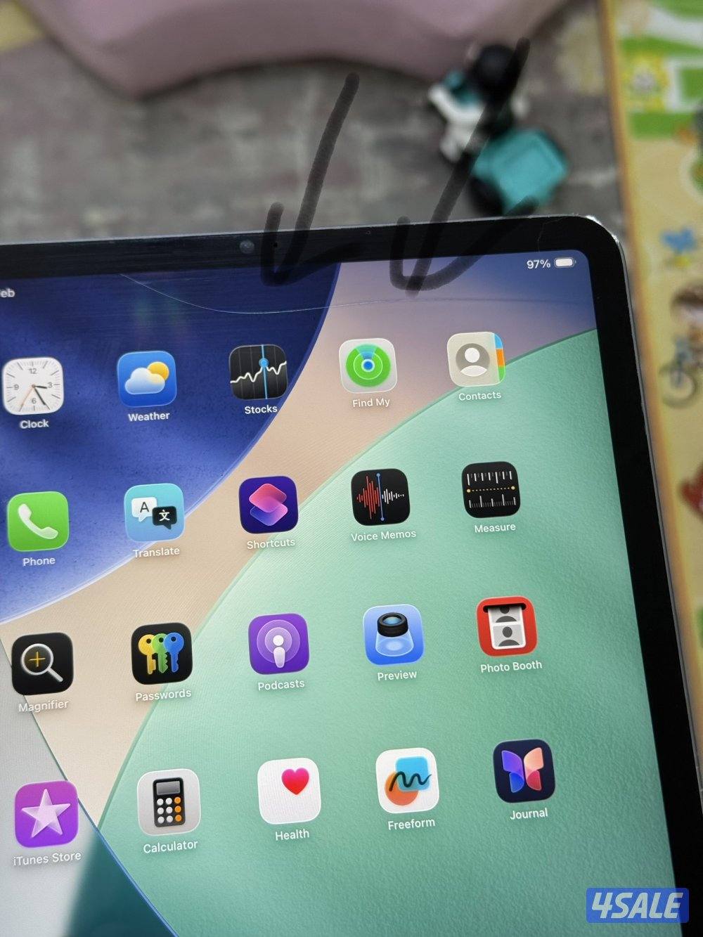 ايباد برو M1 ١١ انش ١٢٨ جيجا اقرأ الوصف4