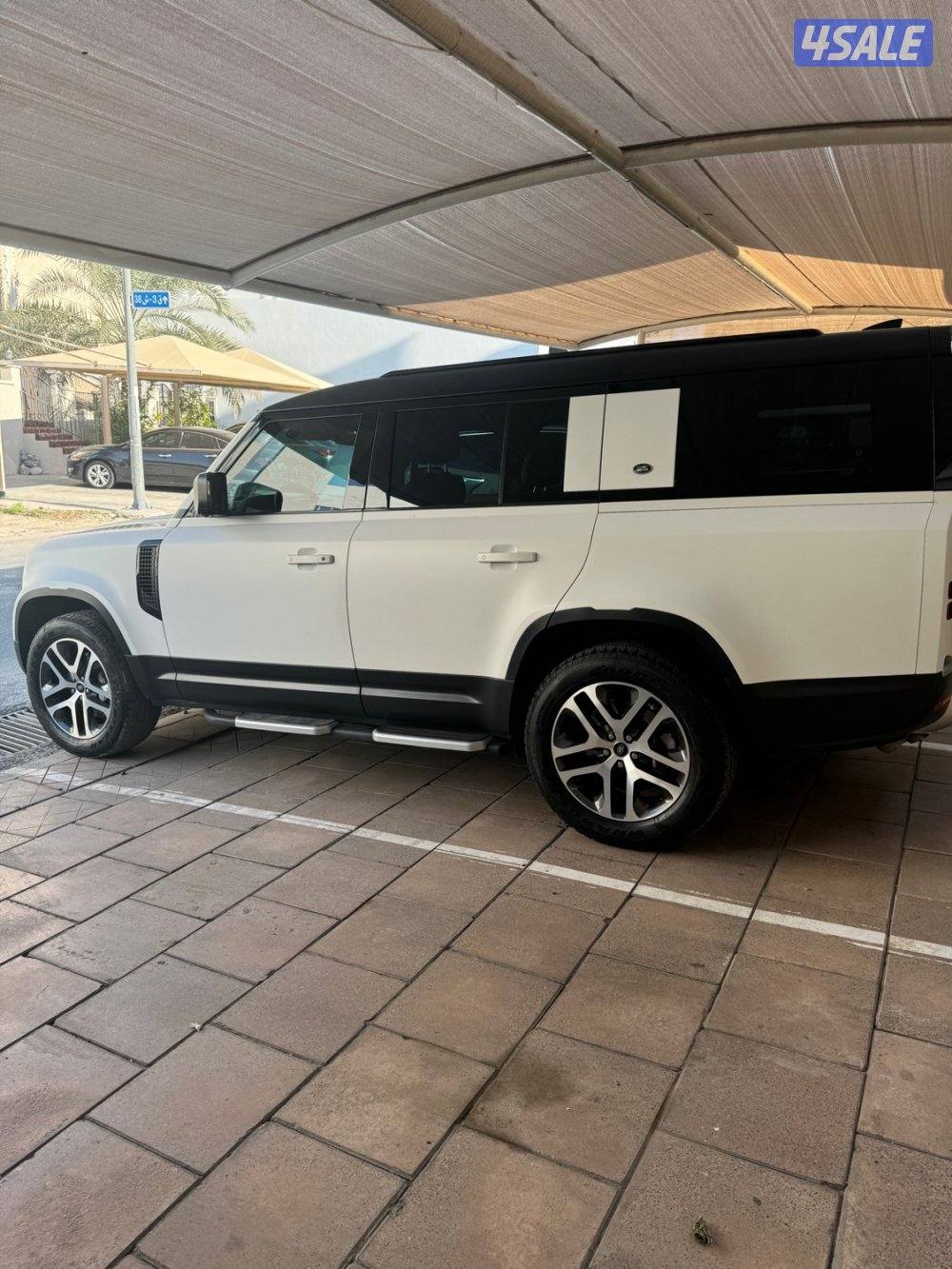 للبيع ديفندر موديل 20232