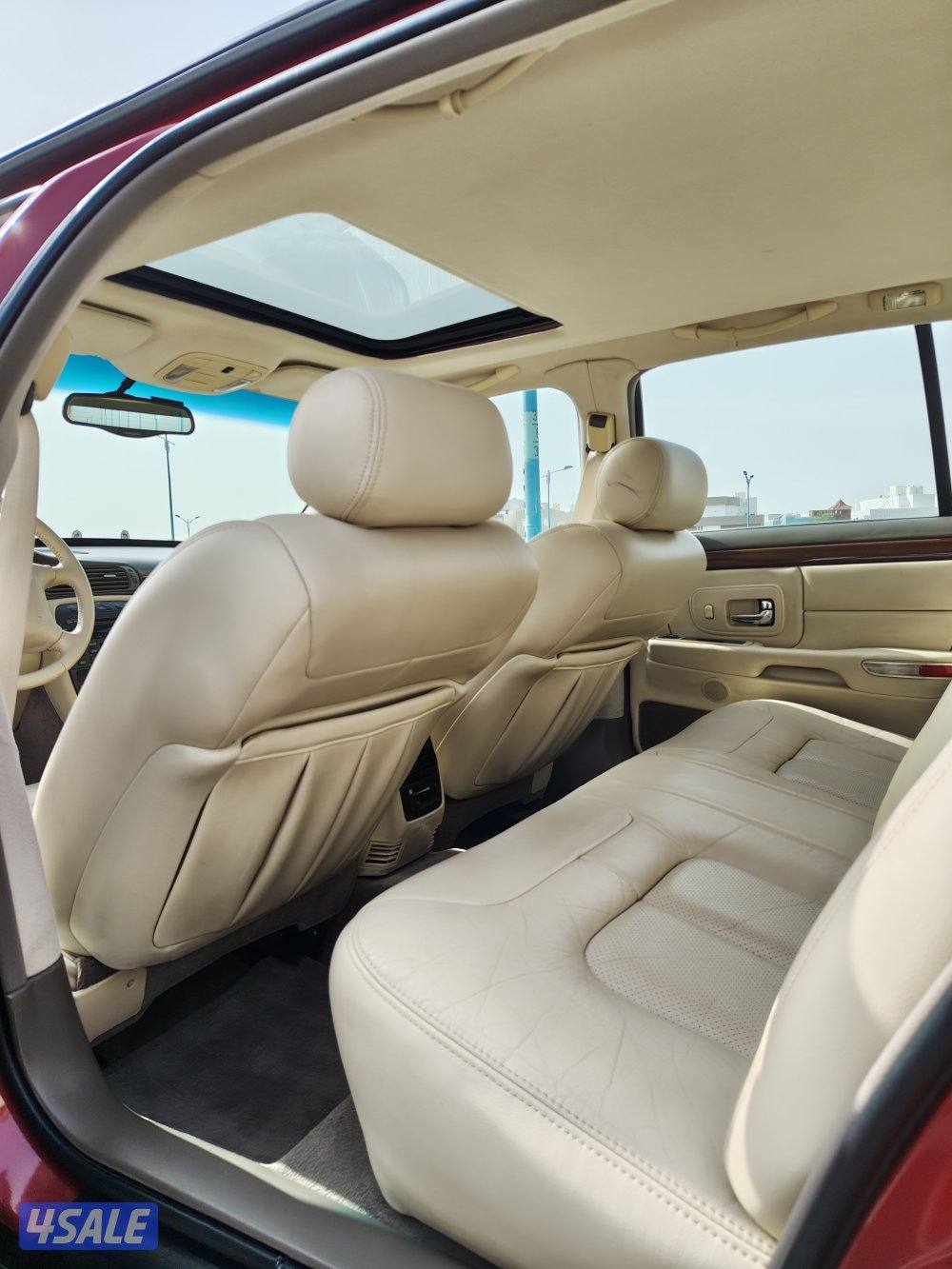 للبيع كاديلاك مخزن7