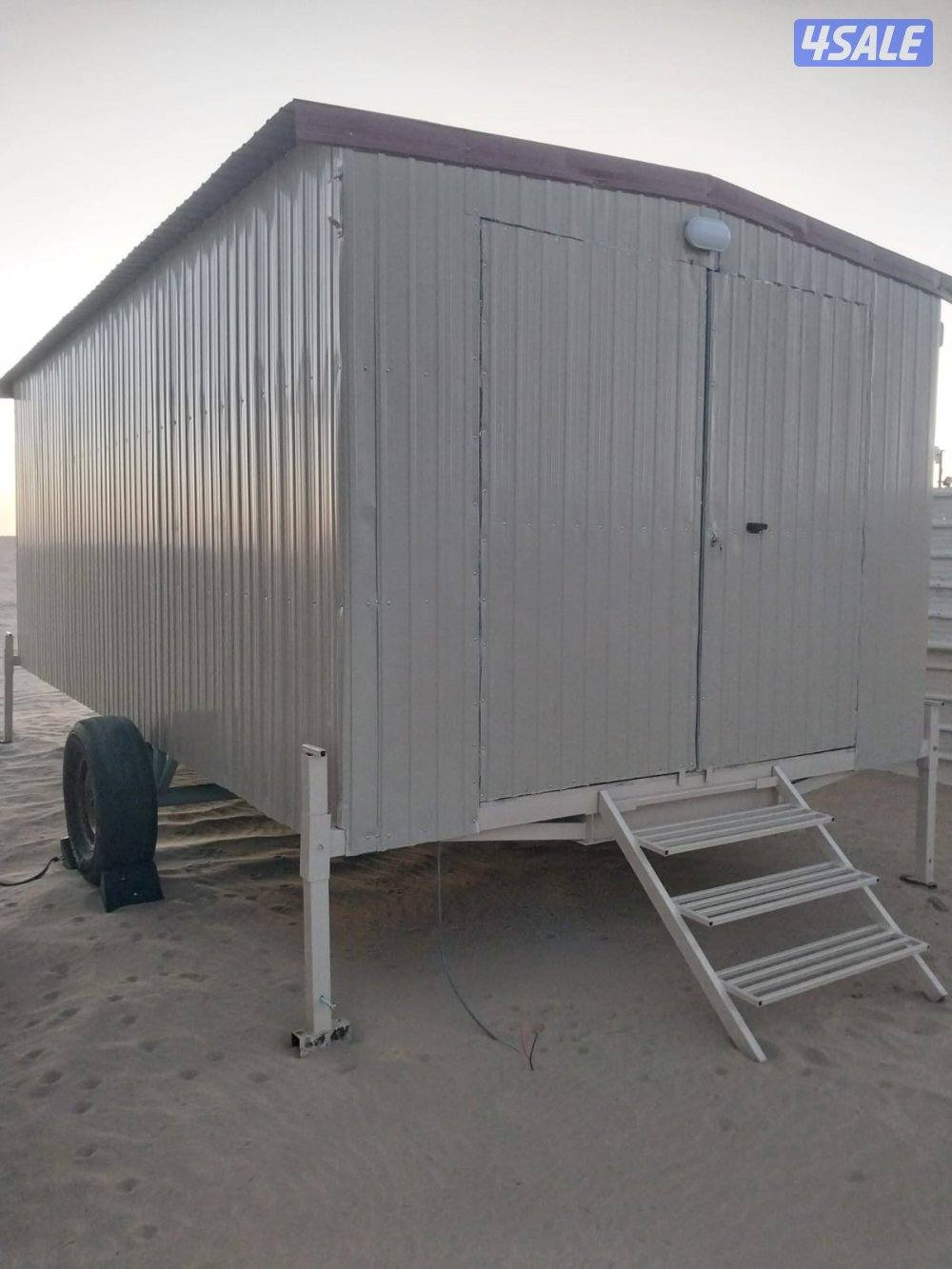 لبيع مخزان ٣/٦1