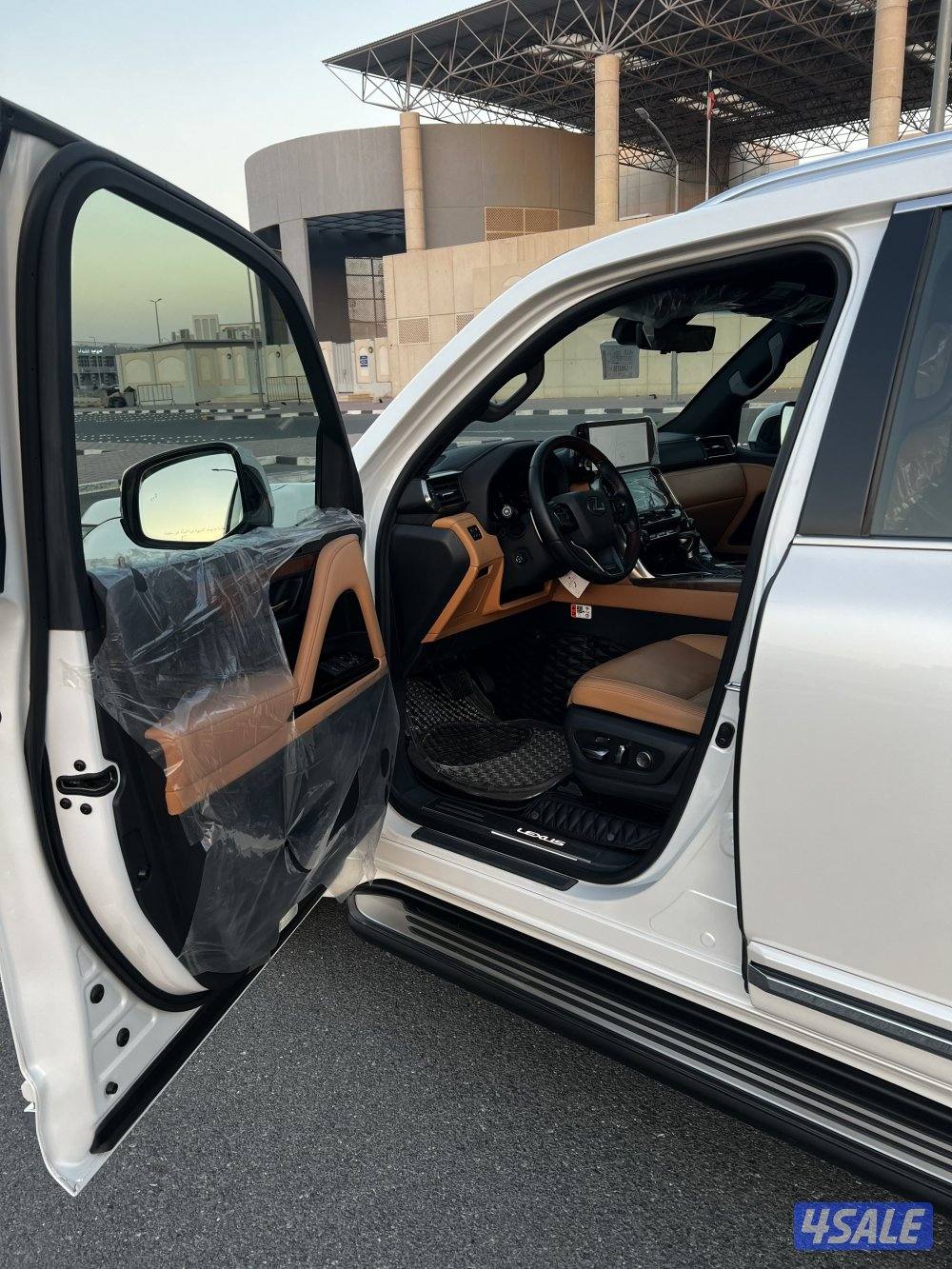 لكزس الدرجه الاولى المالك الاول4