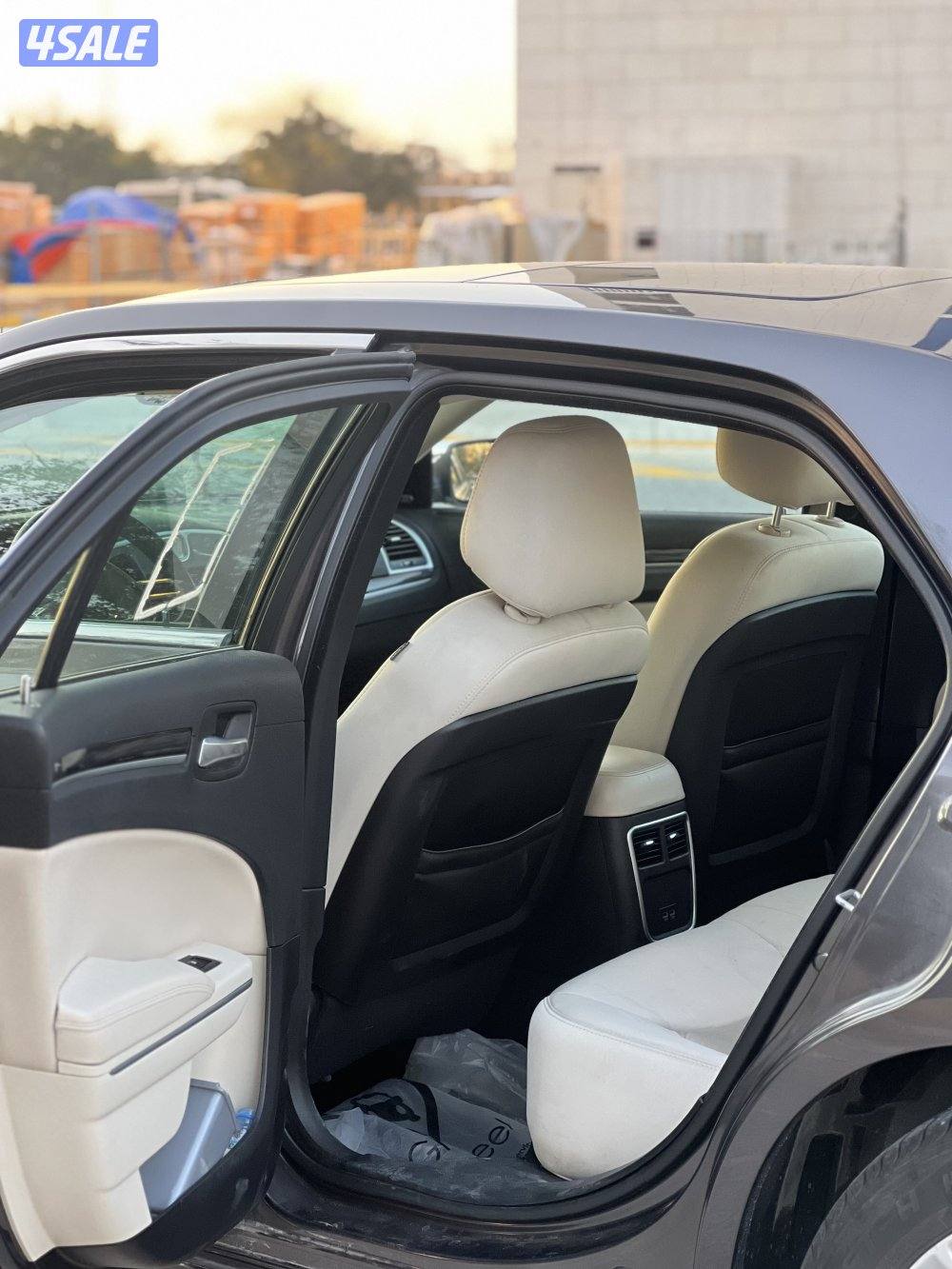 كرايزلر c3008