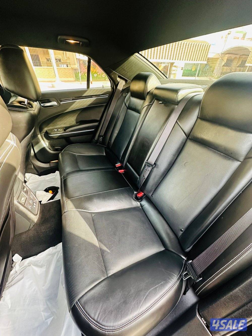 كرايزلر C300 (S) عداد 85 الف5