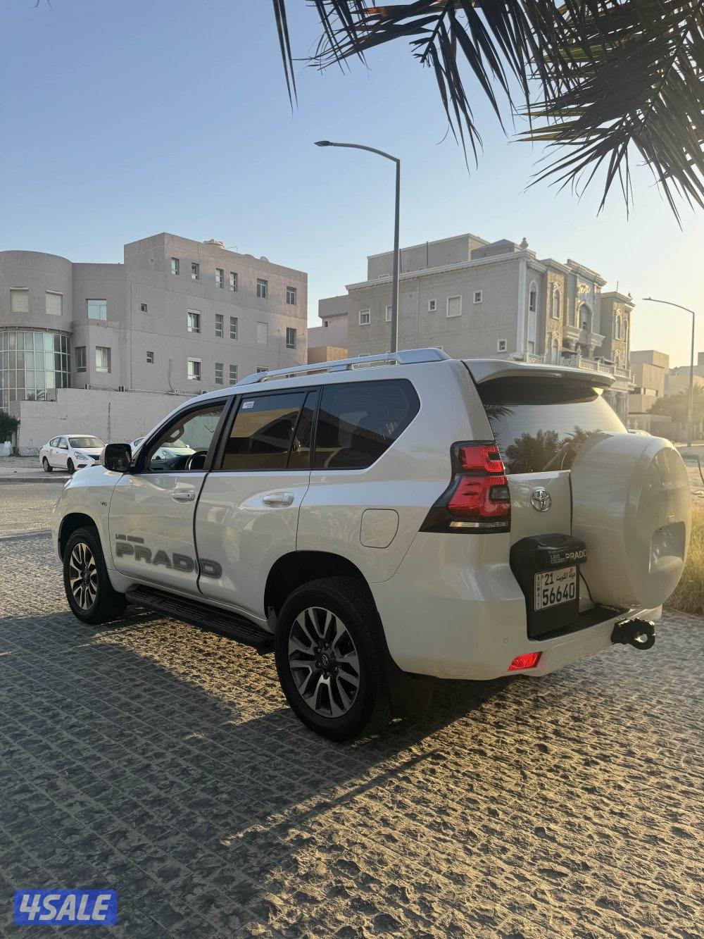 برادو 2022 TXL صبغ الوكالة عداد 52 وارد الساير2