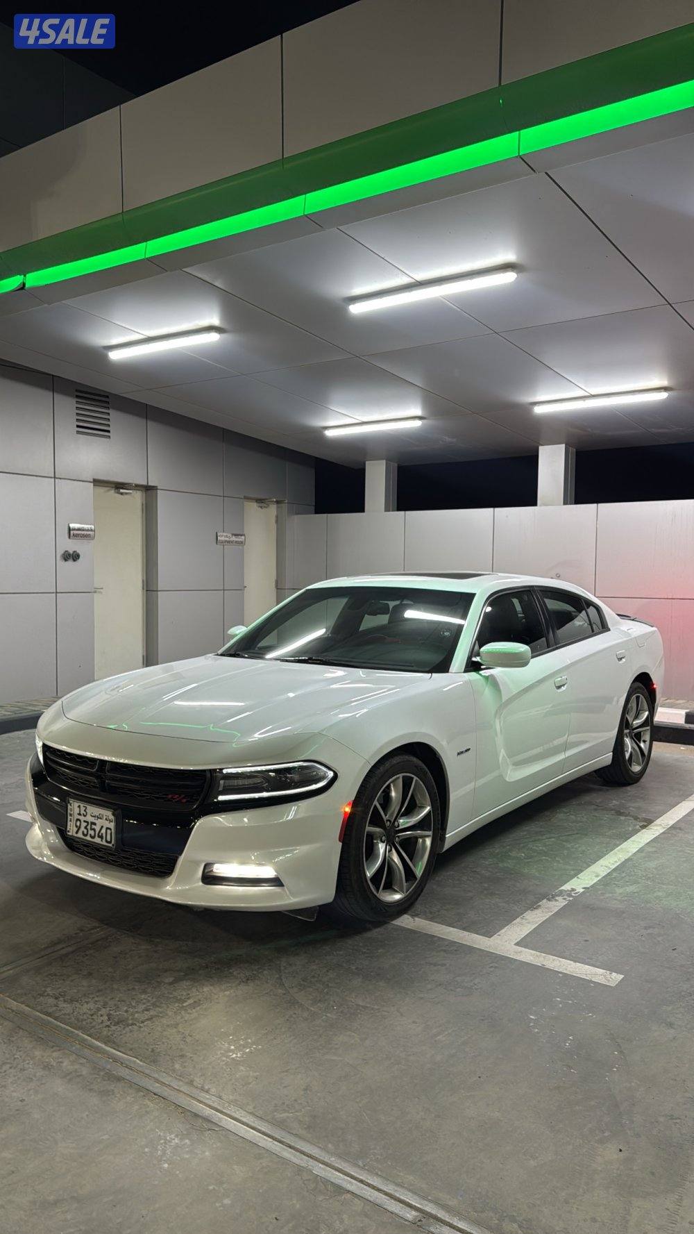 للبيع دودج RT بلس اعلى فئه فحص من الدعاميه لداعميه0