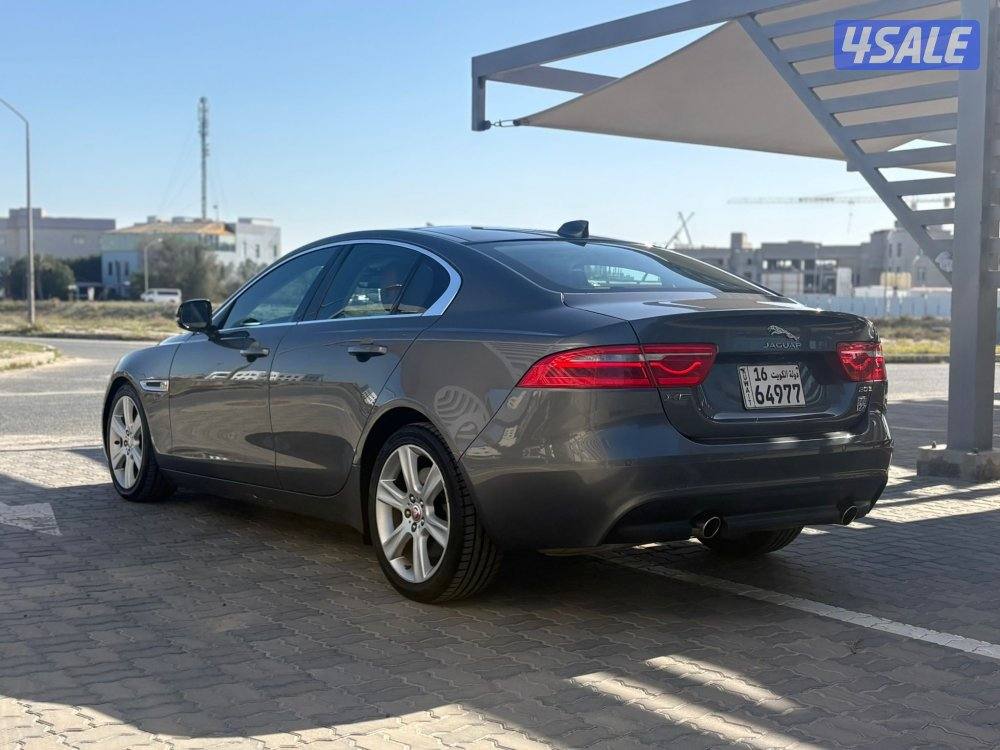 الزيانى 2018 XE1