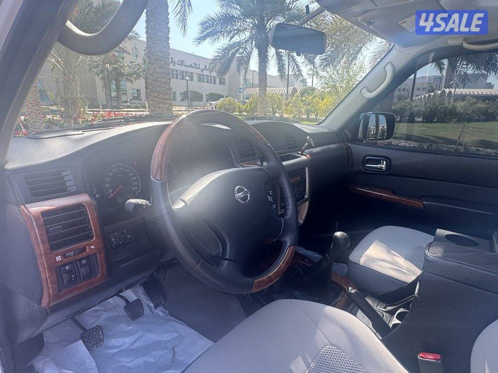 فتك قير عادي صبغ الوكاله قمه بالنظافه ماشي١٠٦ فقط3