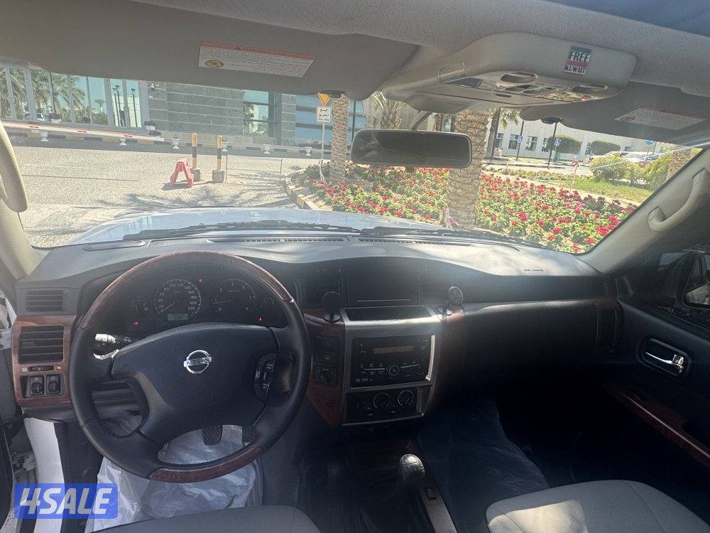 فتك قير عادي صبغ الوكاله قمه بالنظافه ماشي١٠٦ فقط4