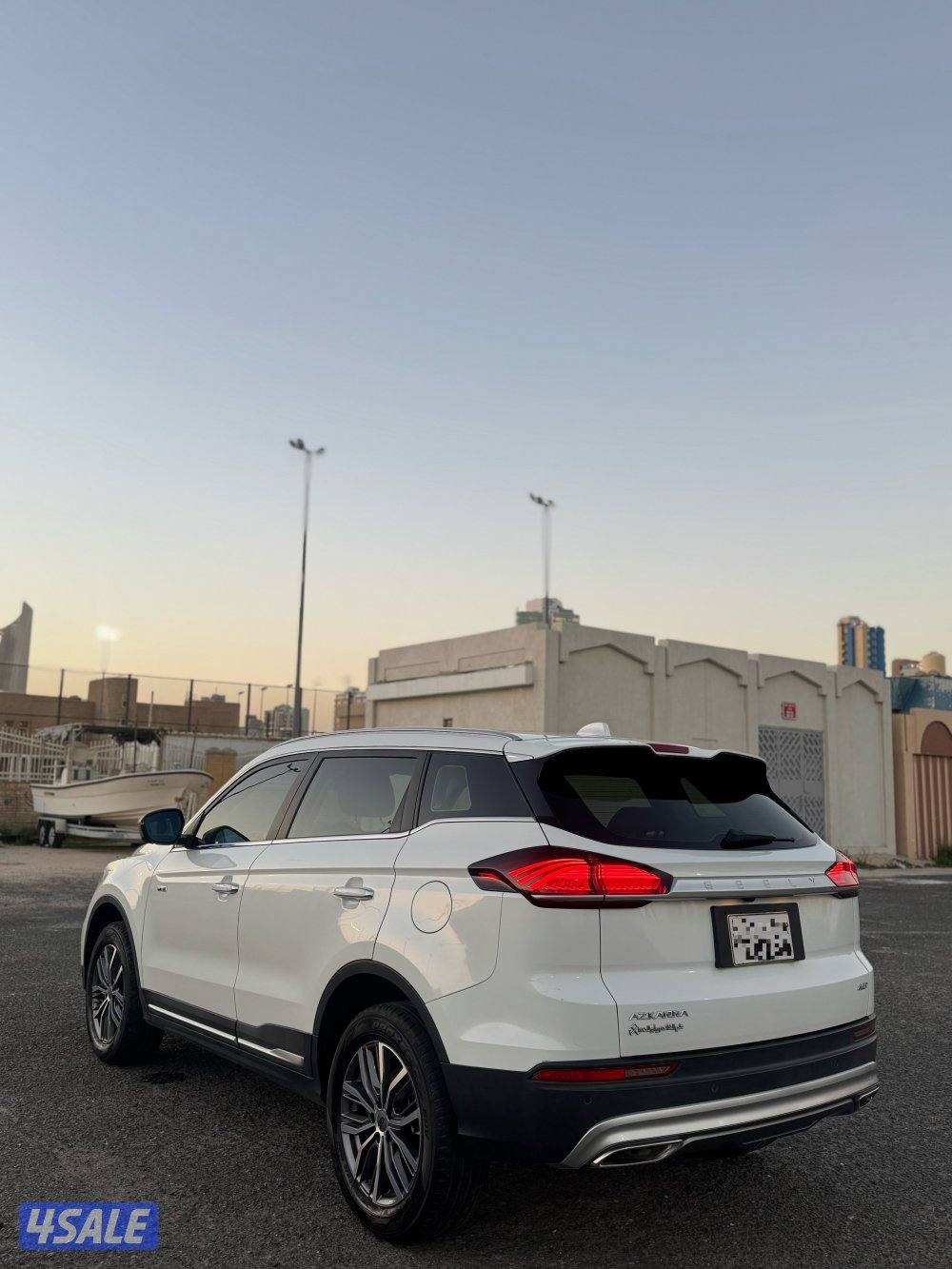 للبيع جيلي ازكارا3