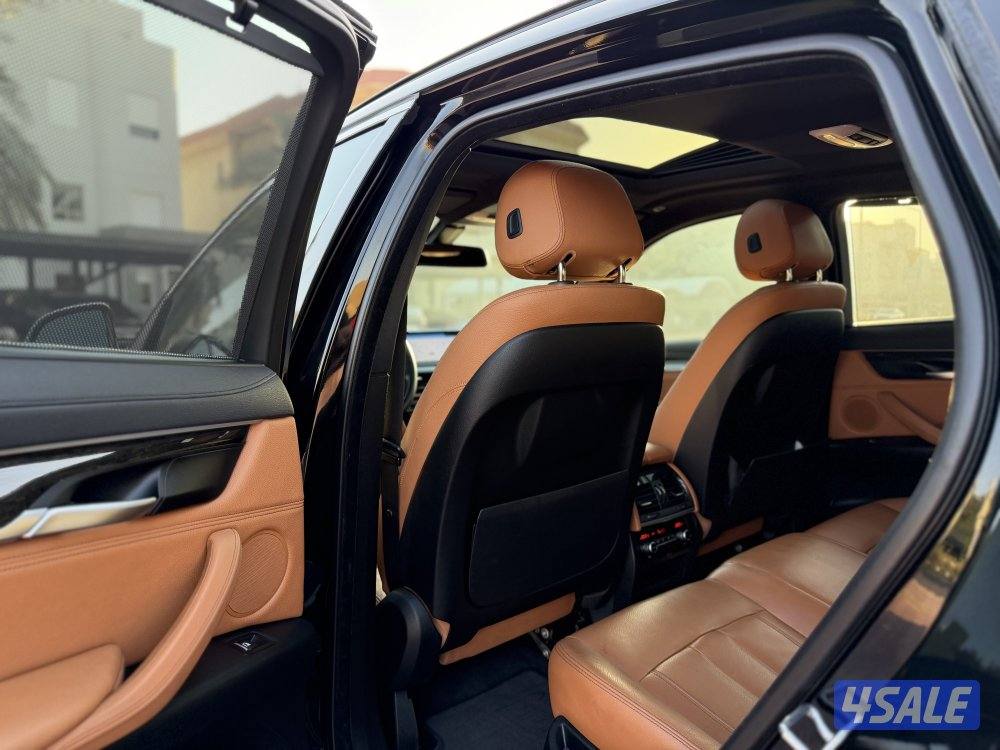 بي ام X6 موديل 2017 عداد 84 الف صبغ الوكاله10