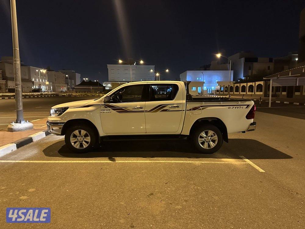 للبيع وانيت هايلكس 20191