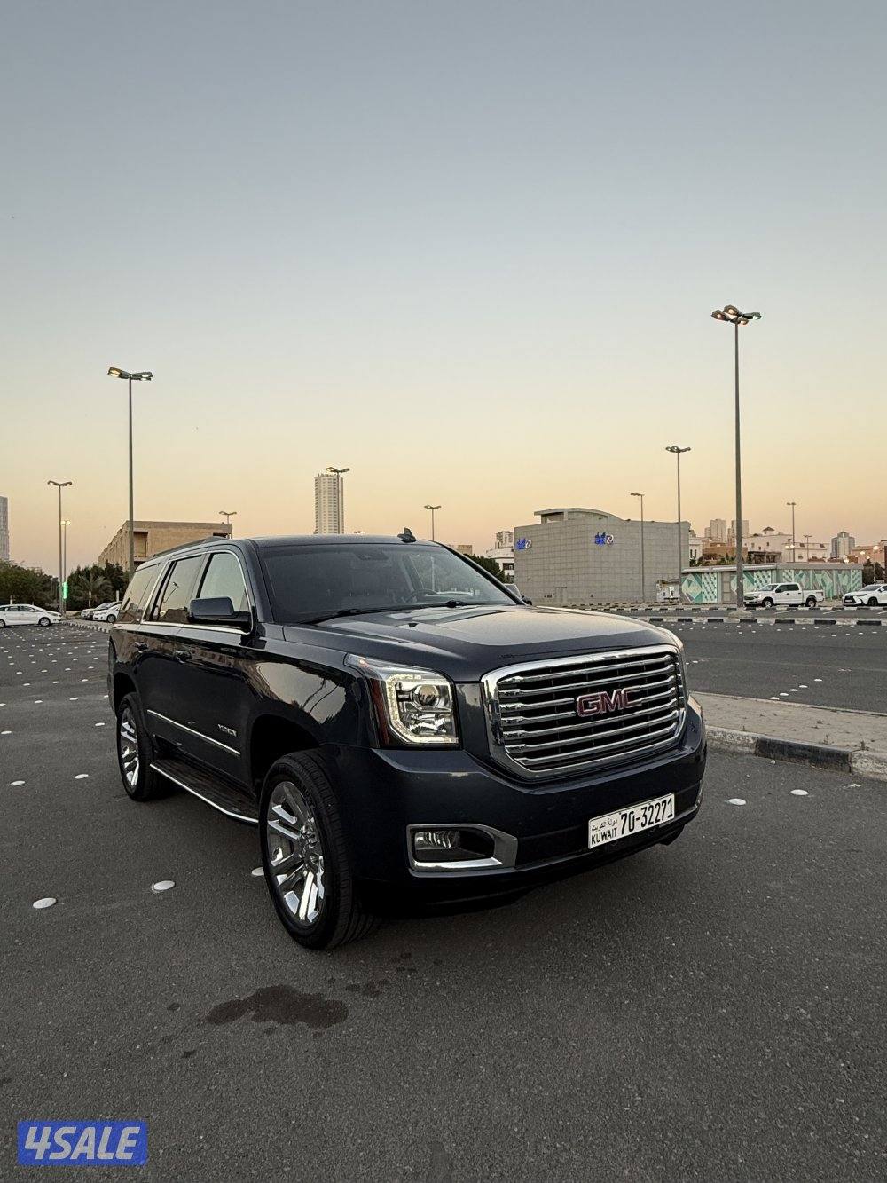 للبيع يوكن SLT 2019 اعلي فئه0