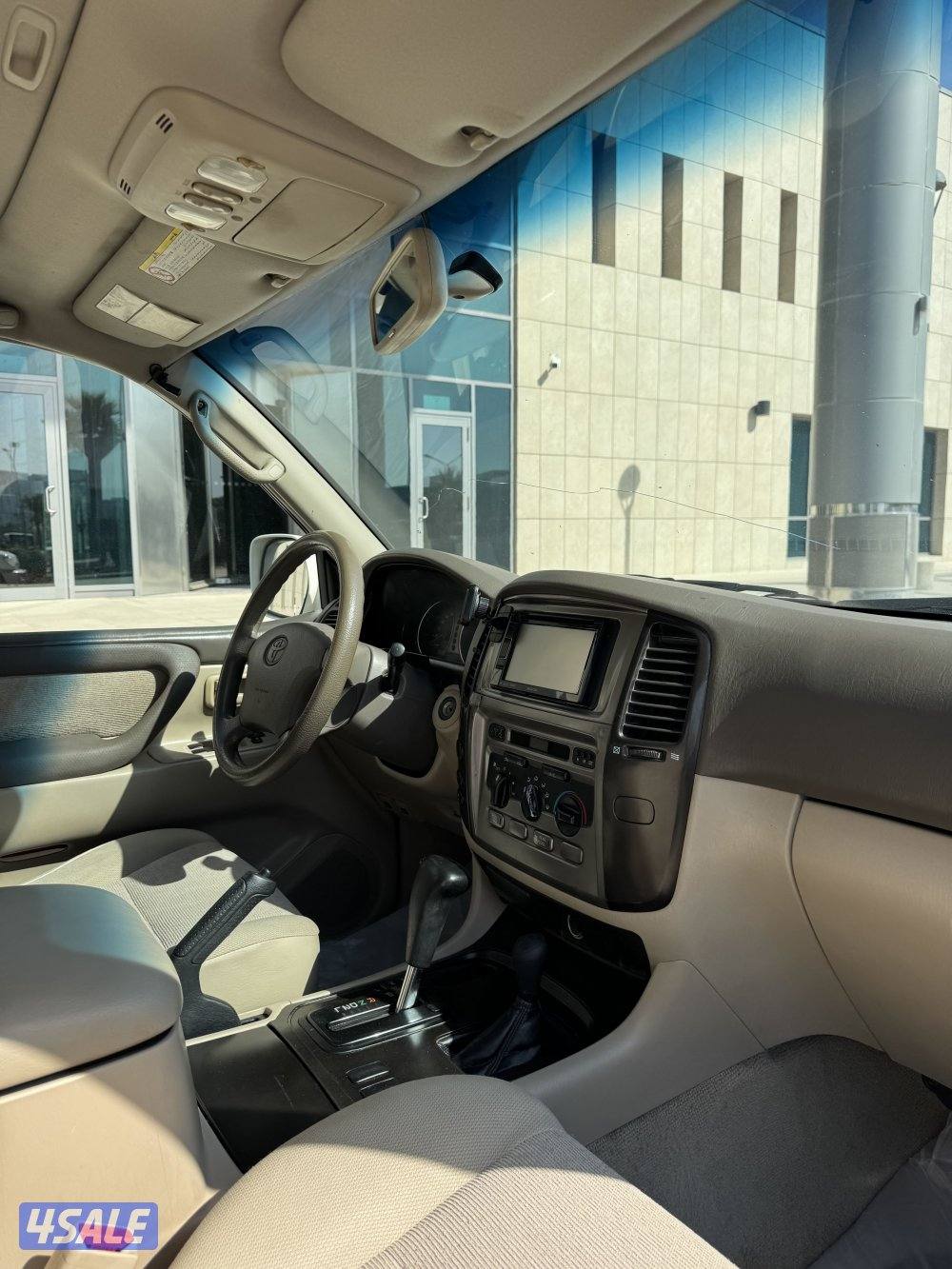 لاندكروزر GXR موديل 200310