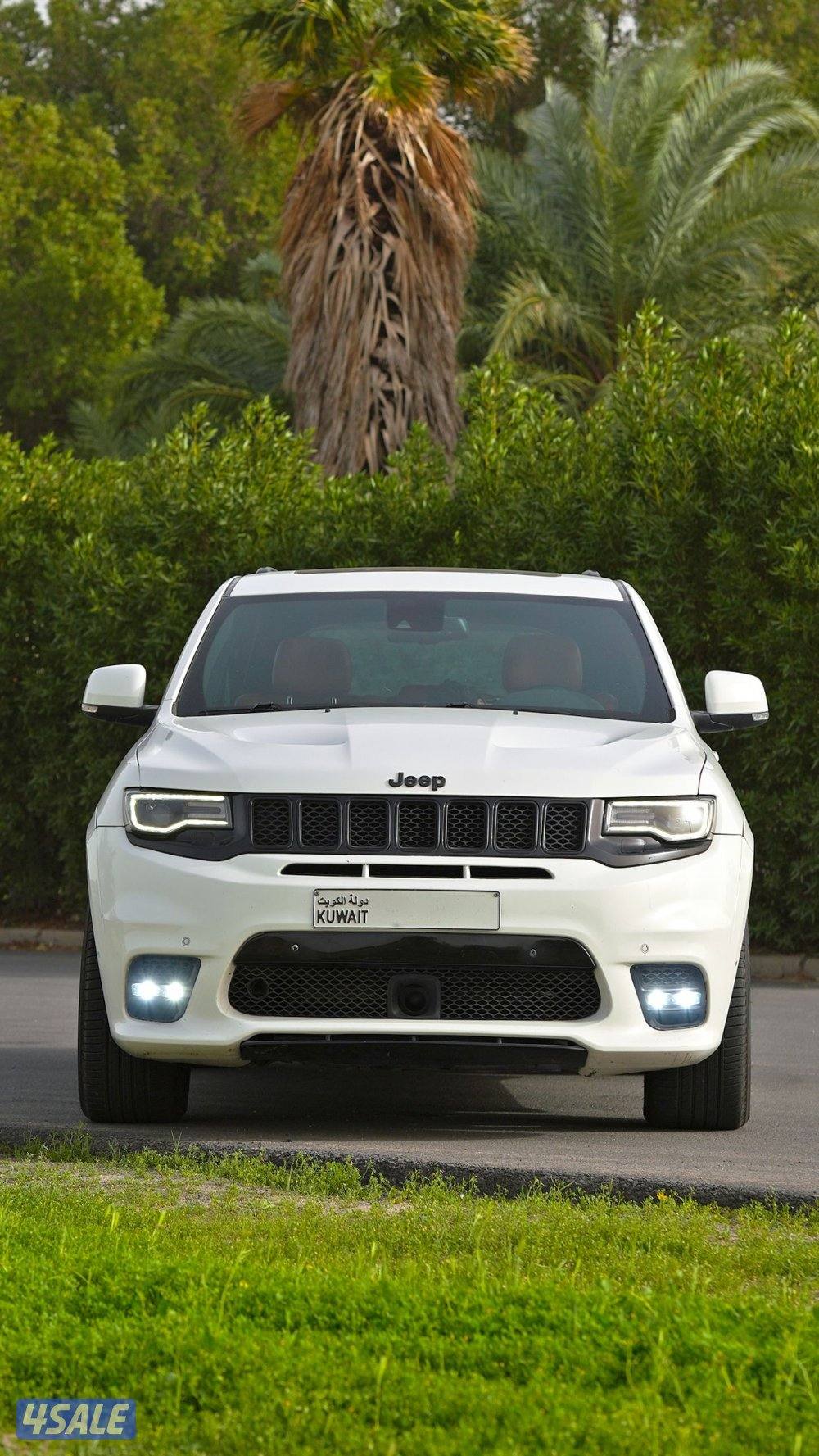 جراند شيروكي SRT صبغ وكاله2