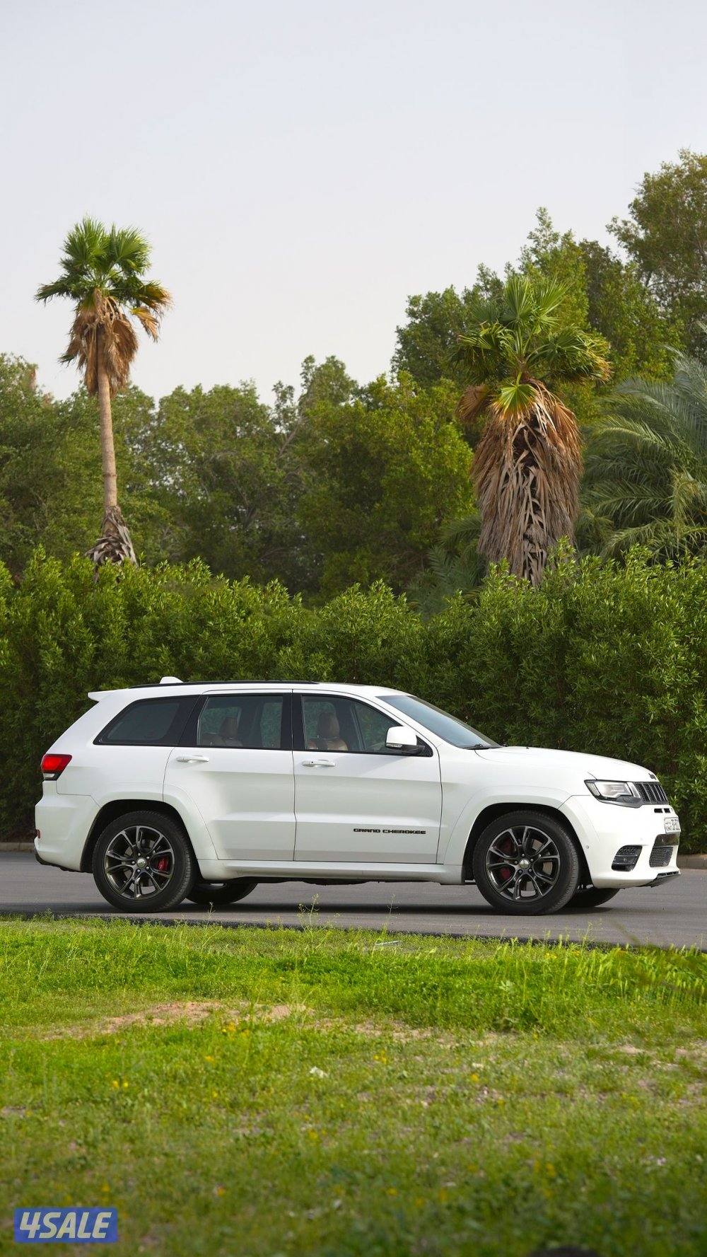 جراند شيروكي SRT صبغ وكاله3