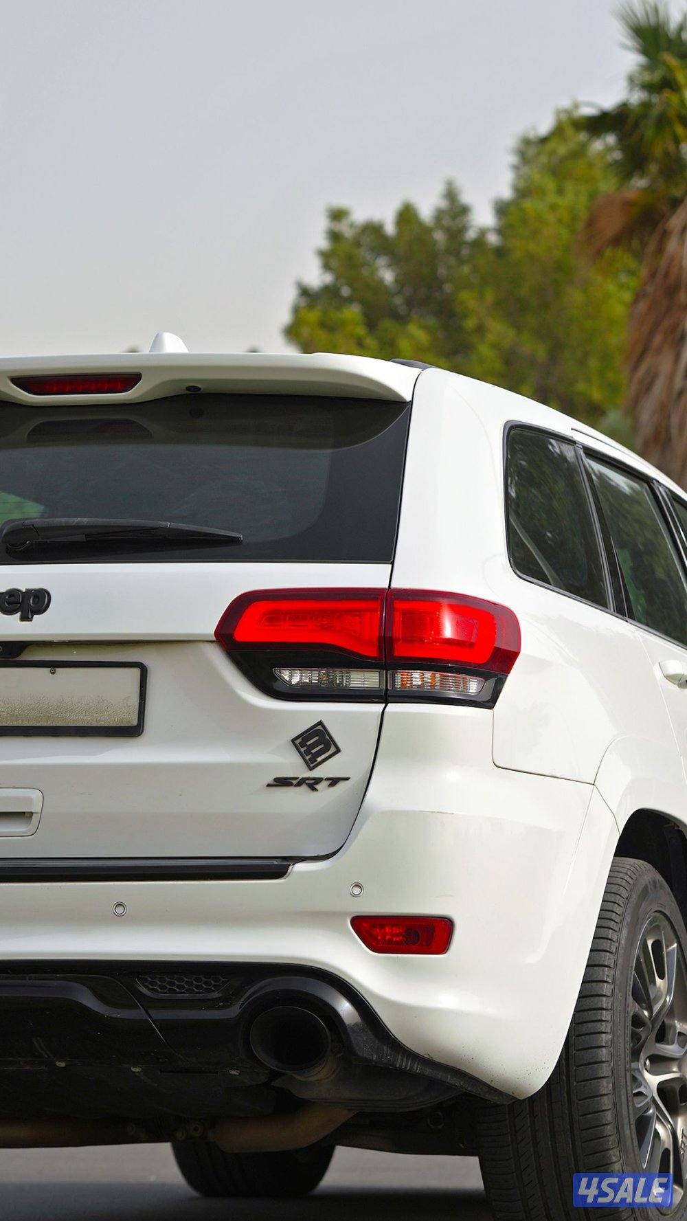 جراند شيروكي SRT صبغ وكاله5