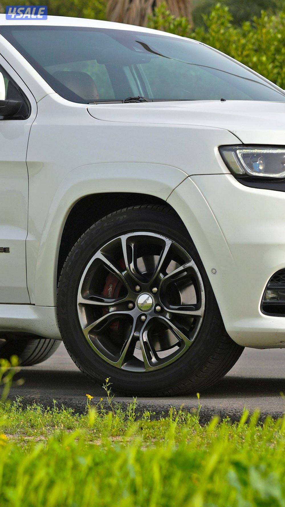 جراند شيروكي SRT صبغ وكاله6