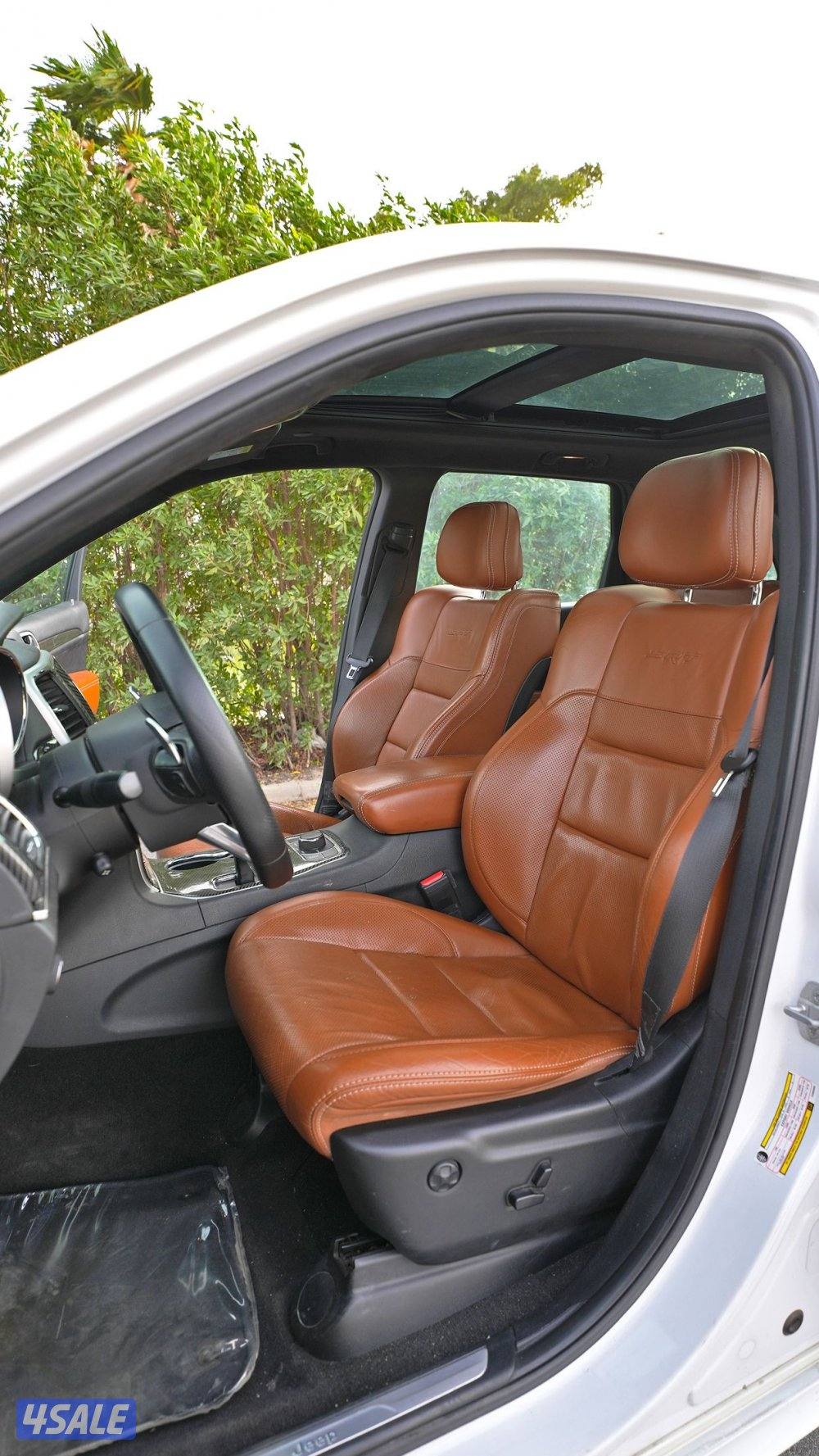 جراند شيروكي SRT صبغ وكاله14