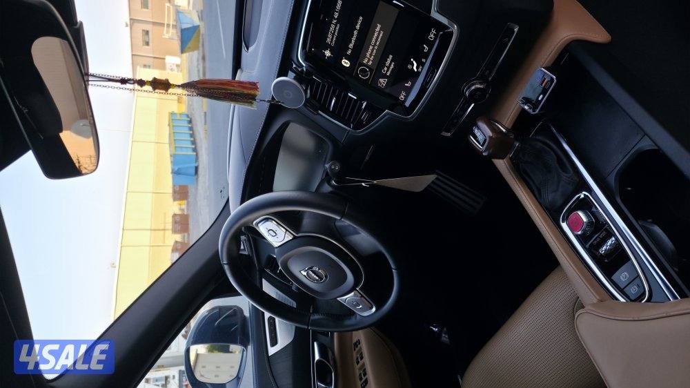 للبيع اكس سي ٩٠   xc90 موديل ٢٠٢١  حالة ممتازة صيانة منتظمة9