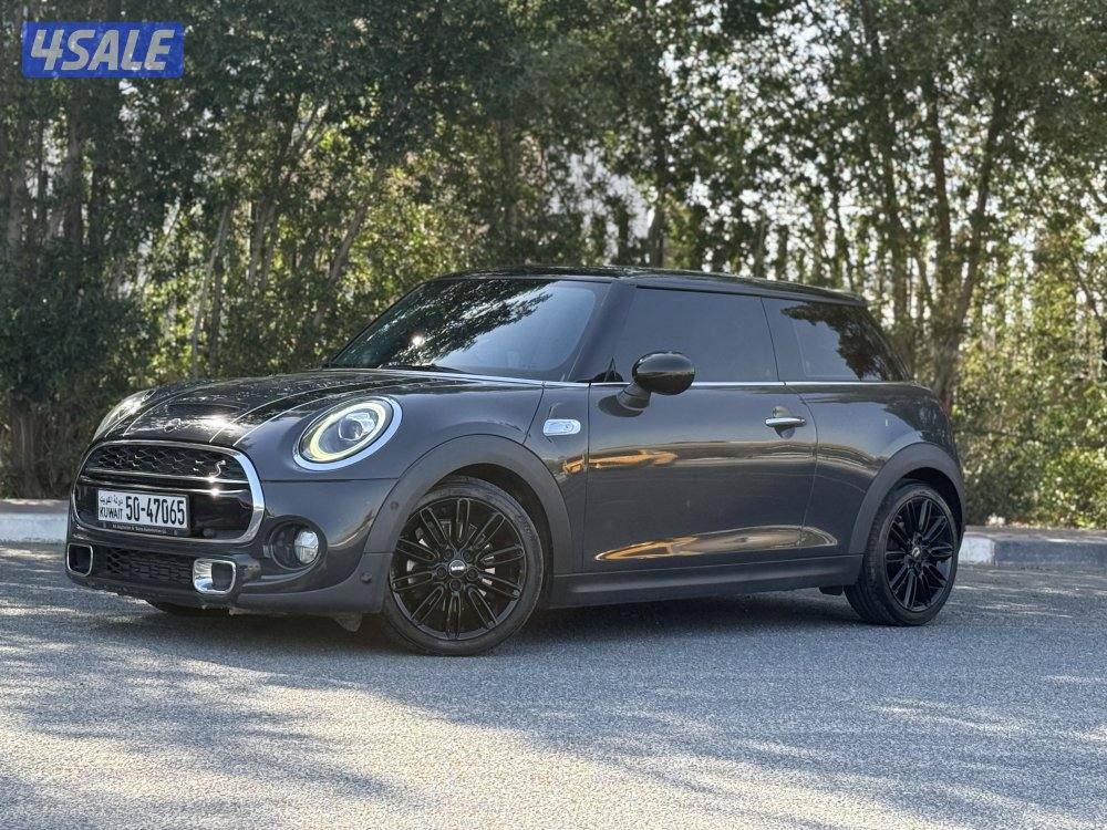 للبيع مينى كوبر S - موديل 2019 - ماشى 50 الف - صبغ وكاله2