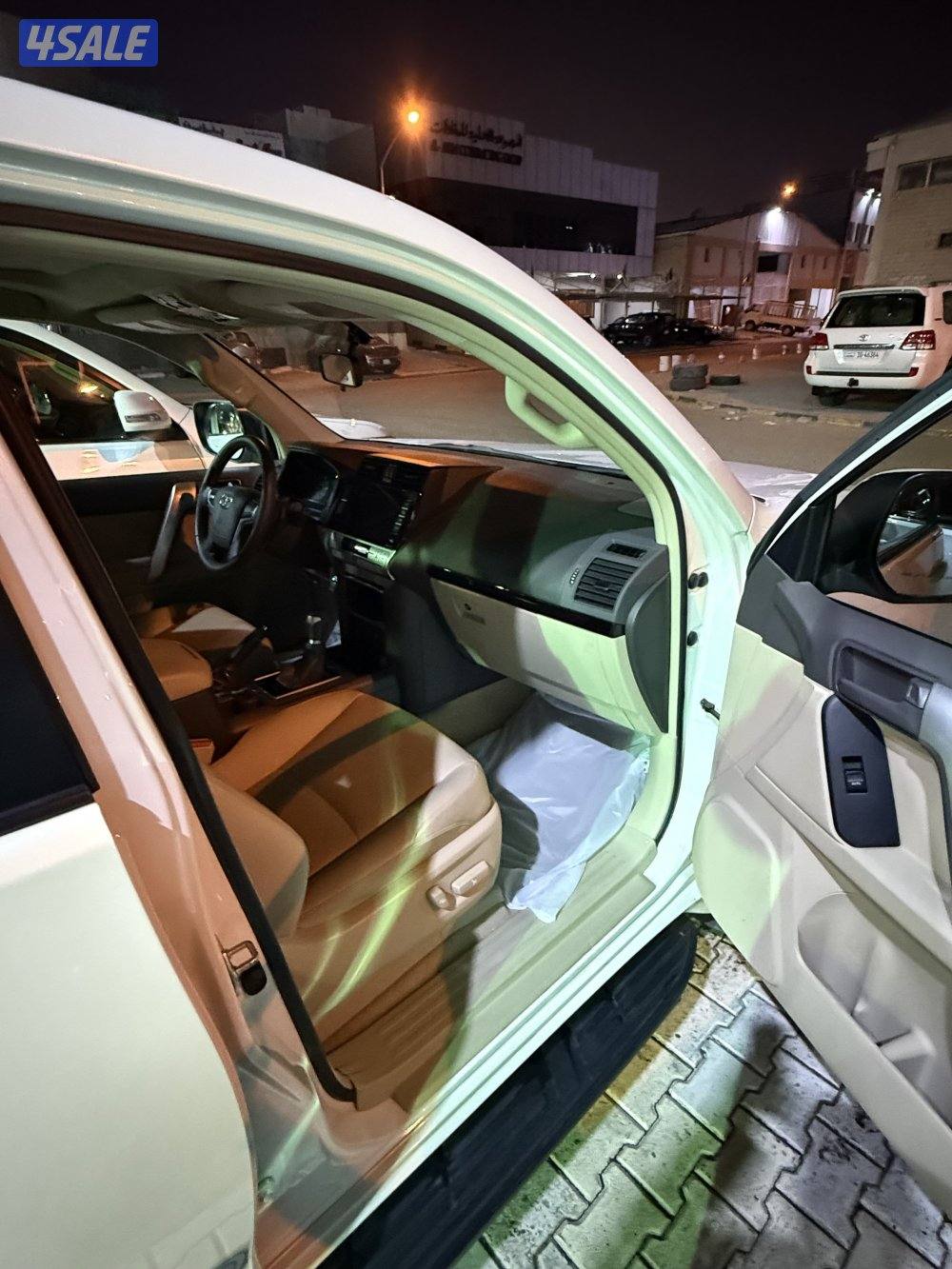 للبيع برادو 22 جمله او مفرق بحاله الوكاله عدادات تبدي من 30 الف فقط6