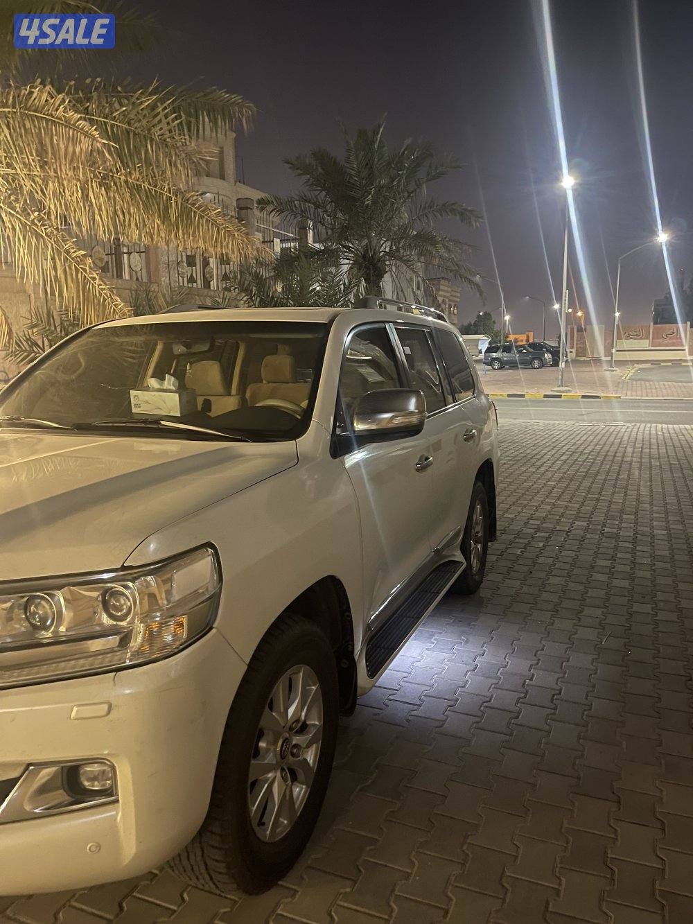 لا ند كروزر GXR 20161