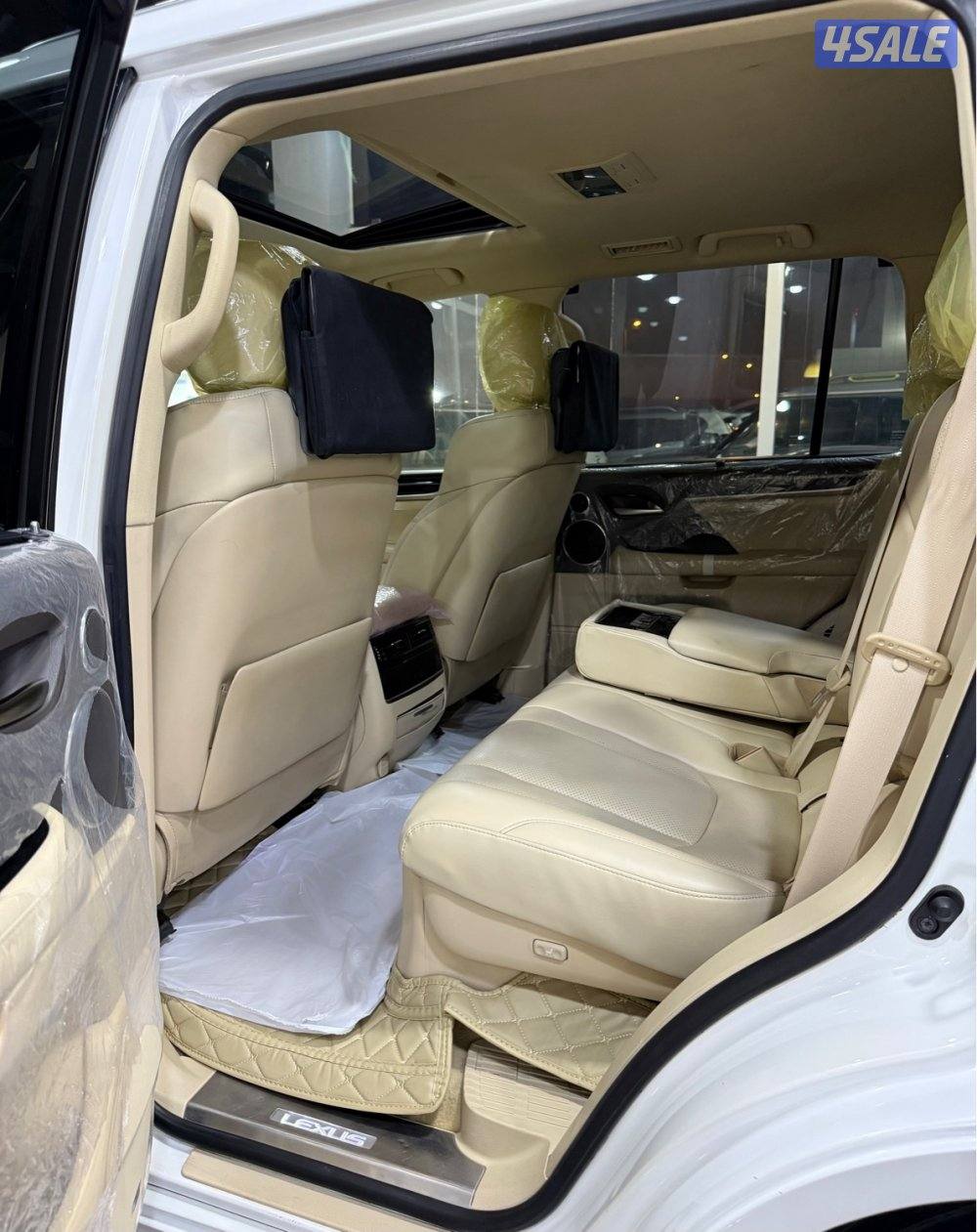 لكزس ٢٠١٦ درجة اولى صبغ وكالة5