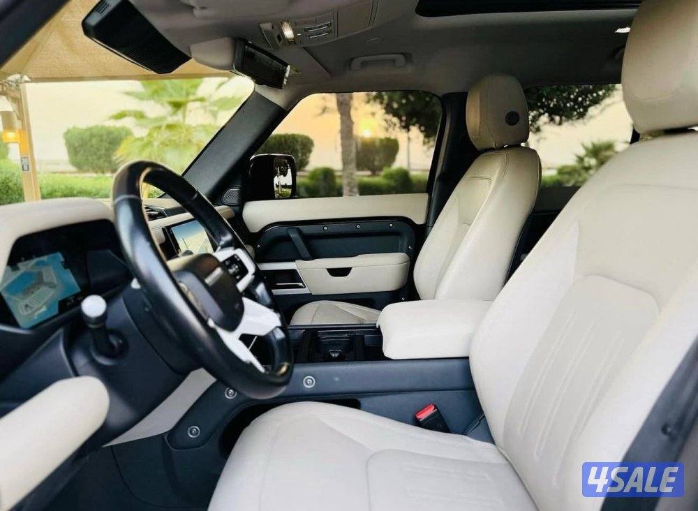 للبيع : ديفندر 110 موديل : 2022 عداد : 125 الف6