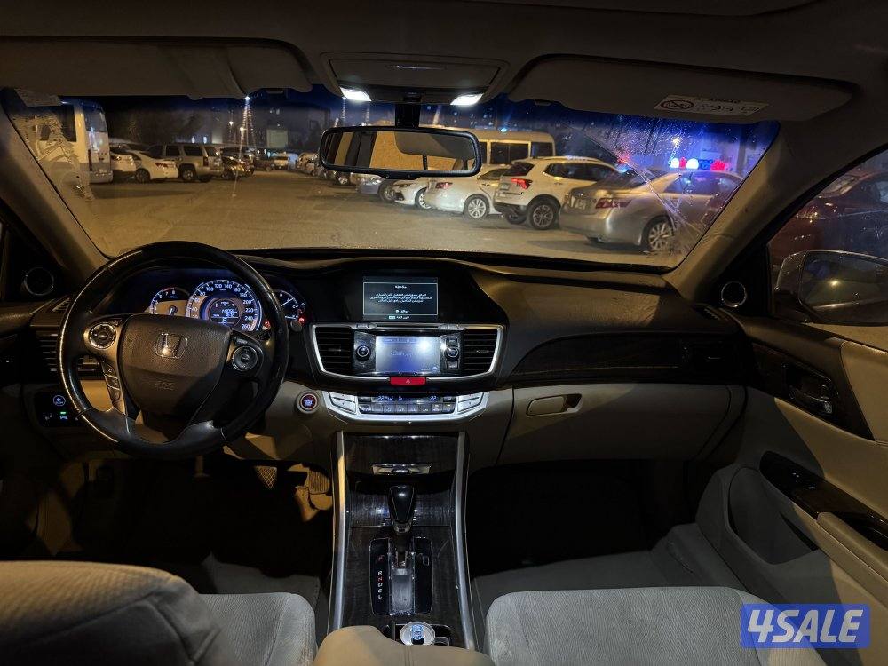 هوندا اكورد ٢٠١٦ قمه بالنظافه3